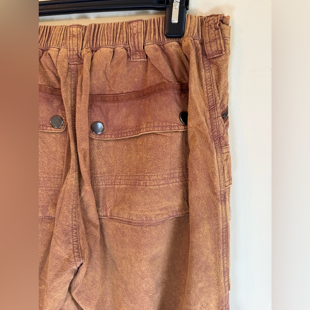 Oli & Hali Rust Orange Cargo Pants *NEW WITHOUT TAGS* - Picture 13 of 15
